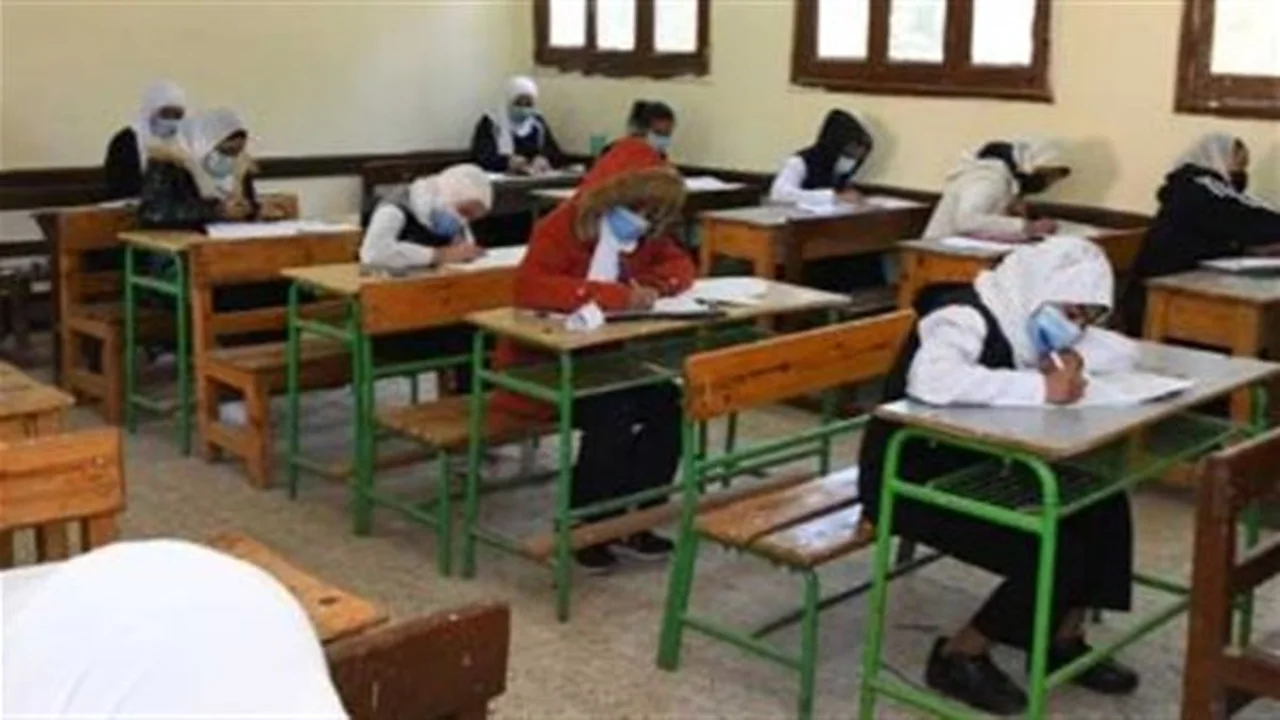 اعتماد نتيجة الإعدادية.. إعلان درجات طلاب أسيوط مطلع الأسبوع الجاري بدلاً من السبت